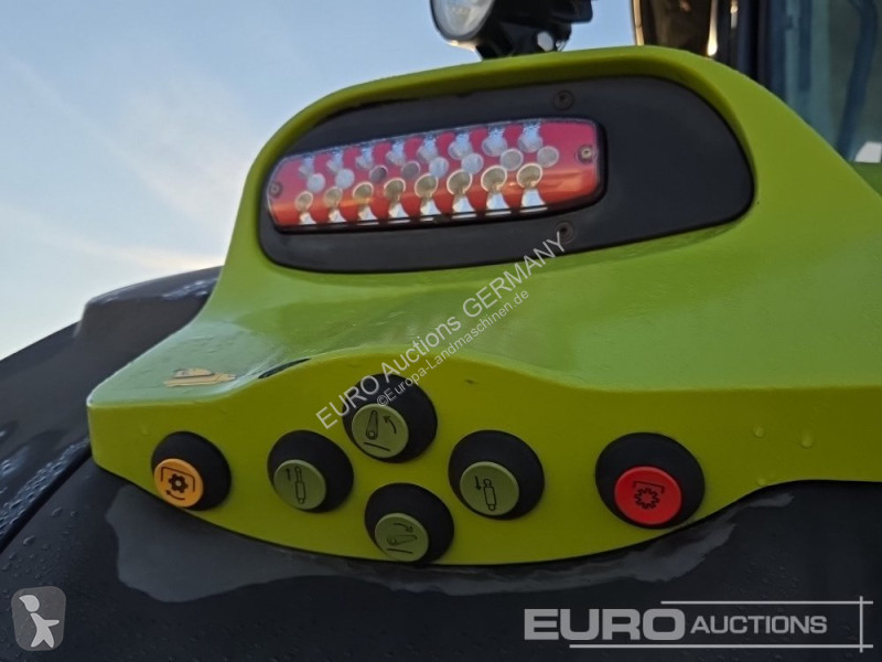 Tracteur agricole Claas Axion 830 CMATIC