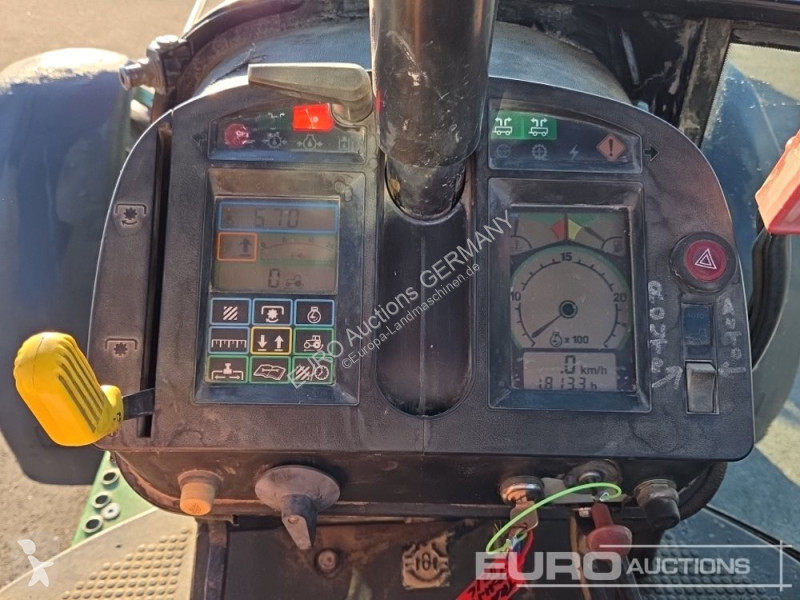 Tracteur agricole John Deere 4055A