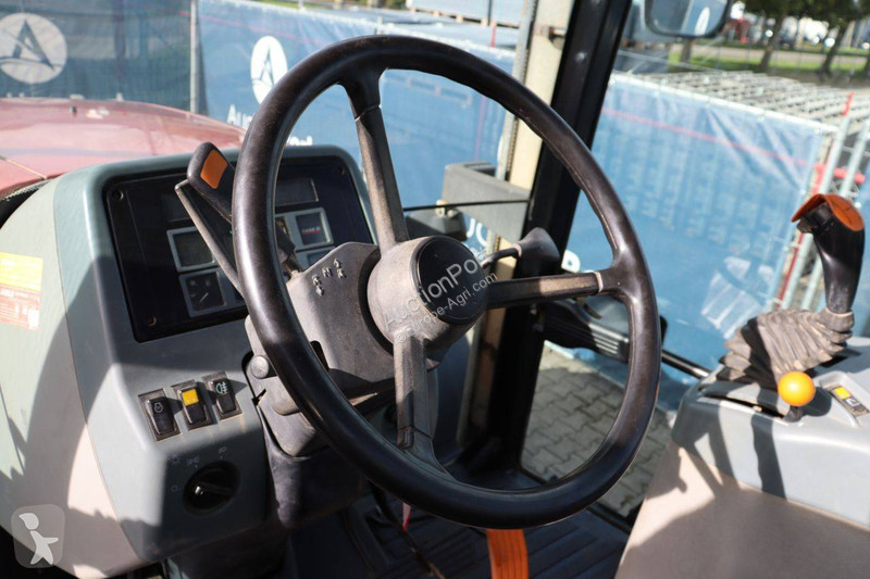 Zemědělský traktor Case IH MX135