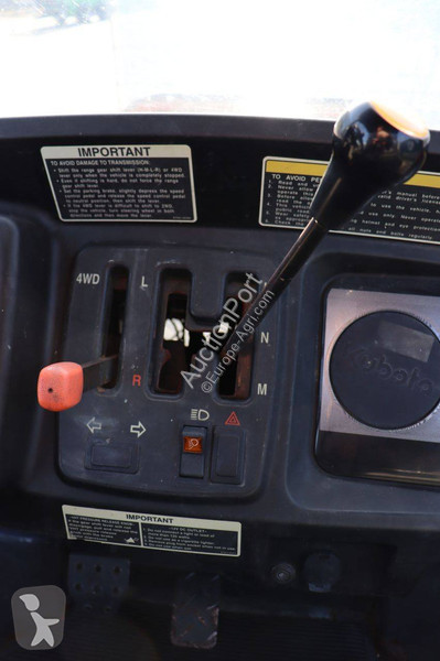 Zemědělský traktor Kubota RTV900