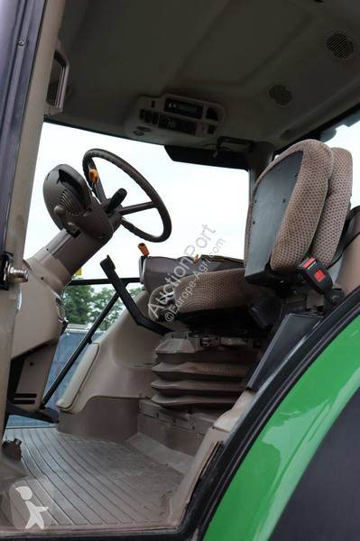 Zemědělský traktor John Deere 6190R