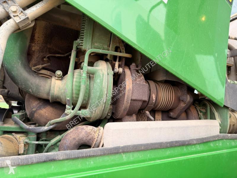 Lantbrukstraktor John Deere 7210R