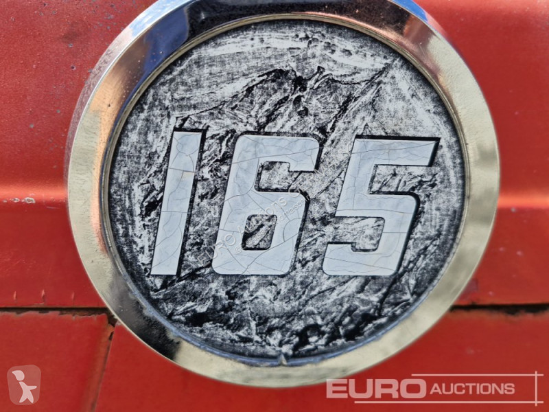 Tractor agrícola Massey Ferguson MF165