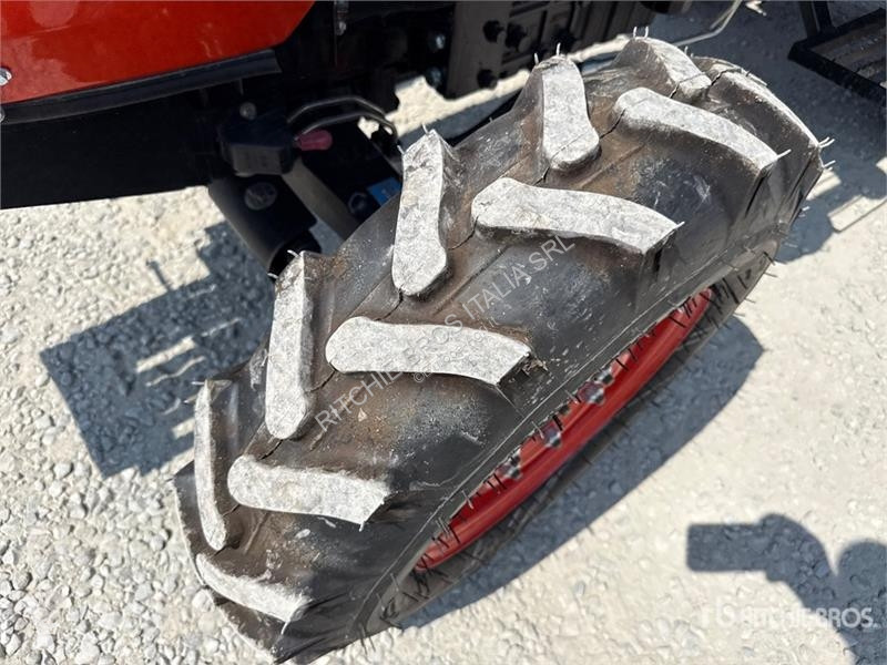 Сільськогосподарський трактор  TT604 4WD...