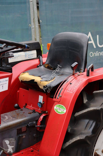 Shibaura P15F tractor