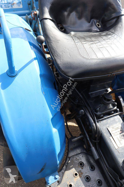 Tractor agrícola Iseki TX1500F