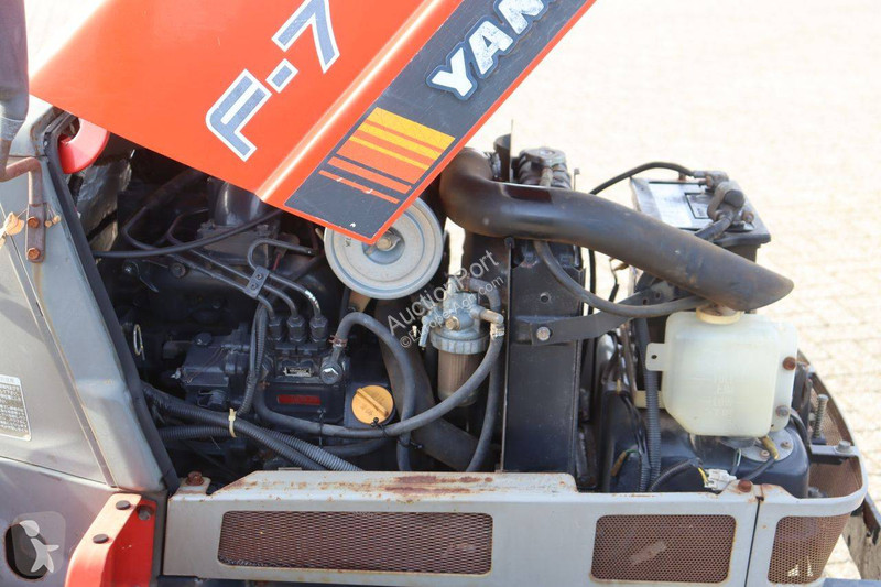 Tractor agrícola Yanmar F-7