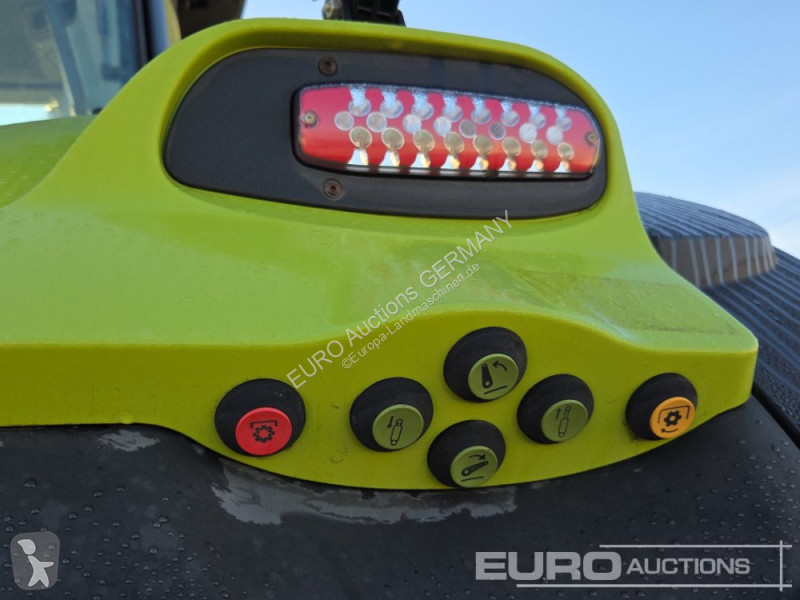 Tracteur agricole Claas Axion 830 CMATIC