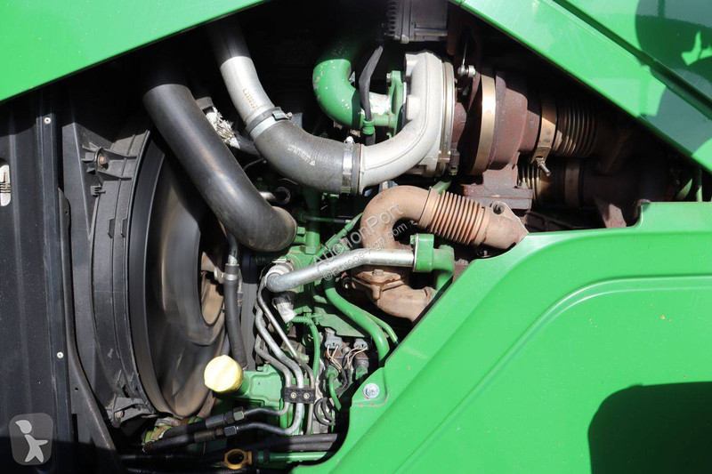 Zemědělský traktor John Deere 6195R