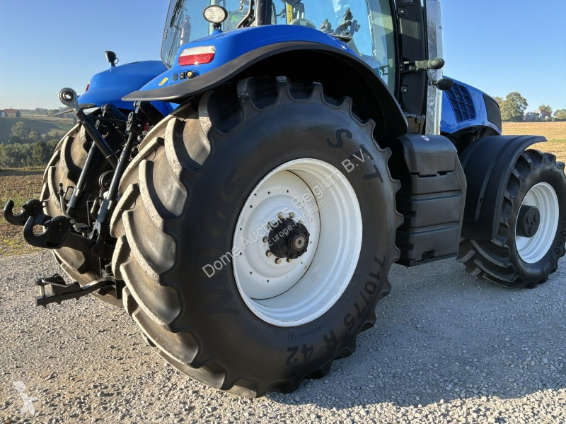 Zemědělský traktor New Holland T8.420