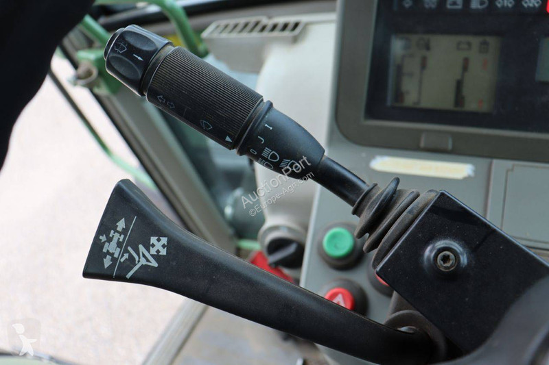 Tracteur agricole Fendt Vario Favorit 716