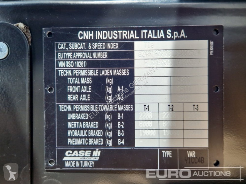 Tractor Case IH Farmhall 75A