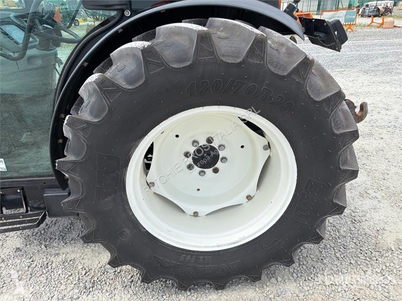 Tractor New Holland T4.95F