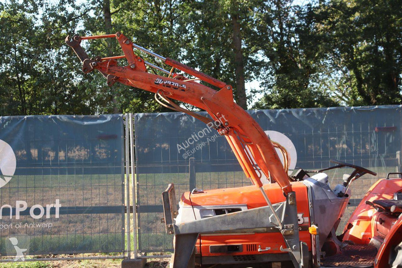 جرار زراعي Kubota GL-23