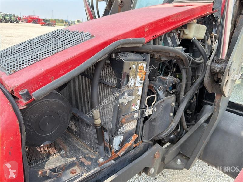 Сільськогосподарський трактор Massey Ferguson 4345