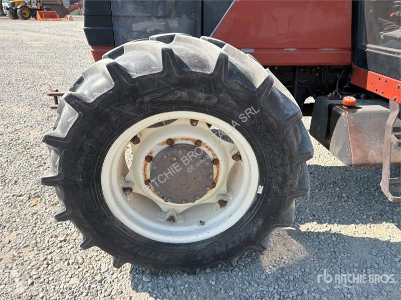 Сільськогосподарський трактор Fiat 82-94 DT 4WD...