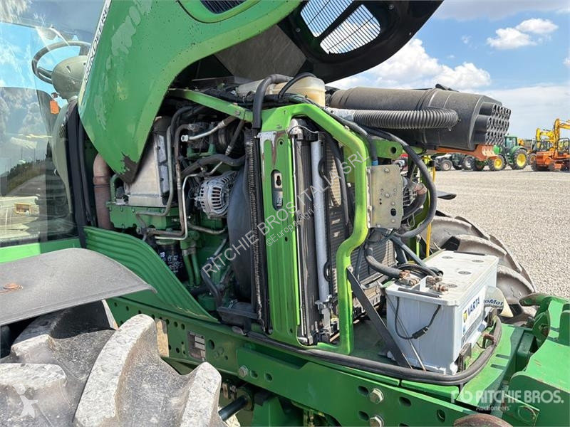 Tractor John Deere 6930 4WD Tractor