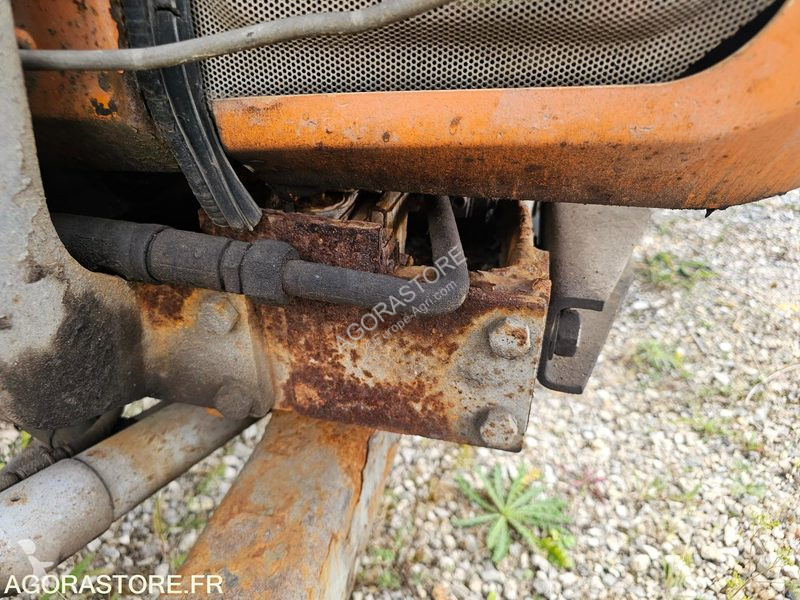 Tractor Renault R3143