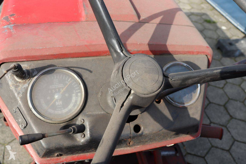 Tractor agrícola Mc Cormick 353
