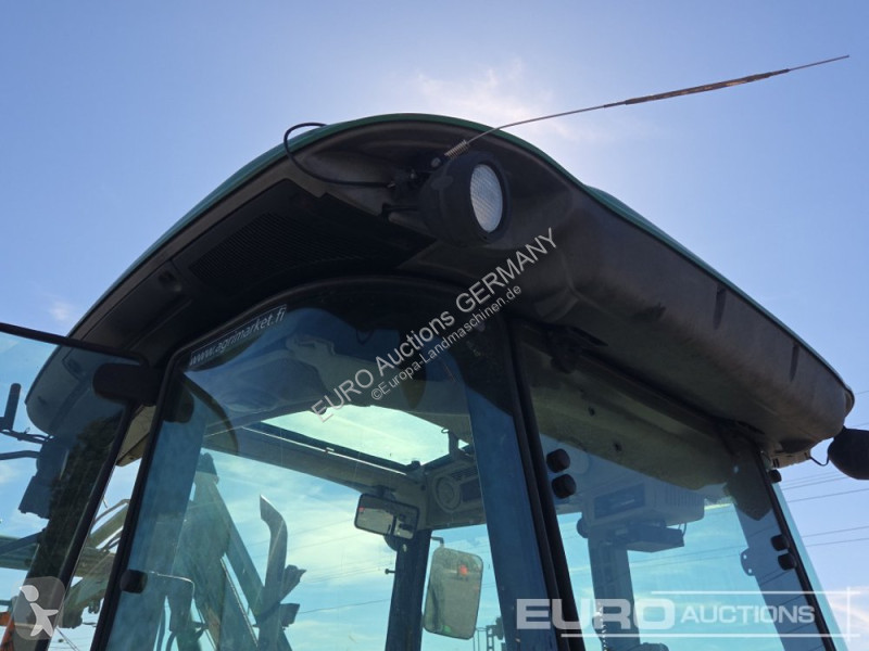 Tractor John Deere 5820