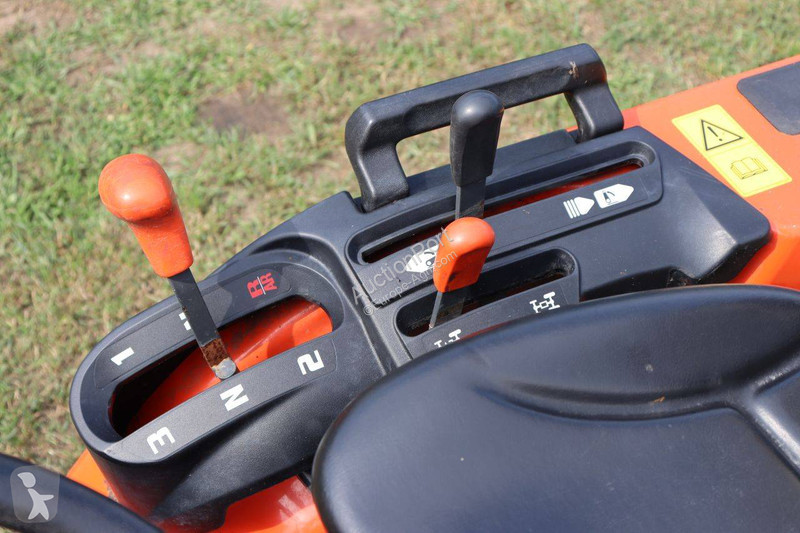 Tractor agrícola Kubota B1620D