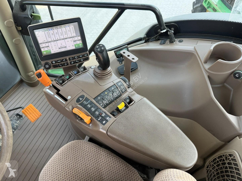 Tracteur agricole John Deere 6175R