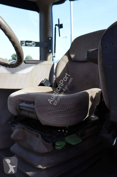 Zemědělský traktor John Deere 6170 R