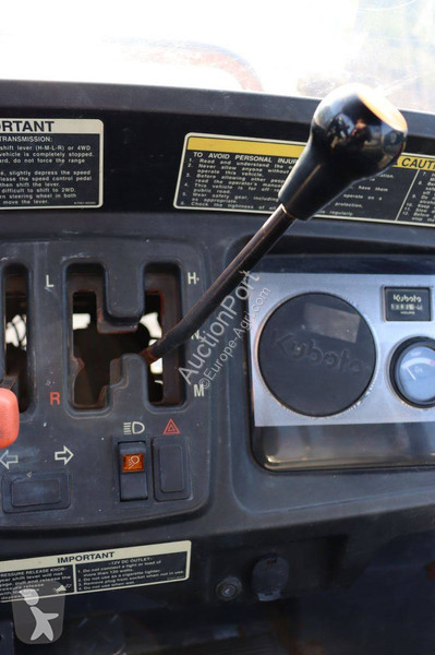 Zemědělský traktor Kubota RTV900