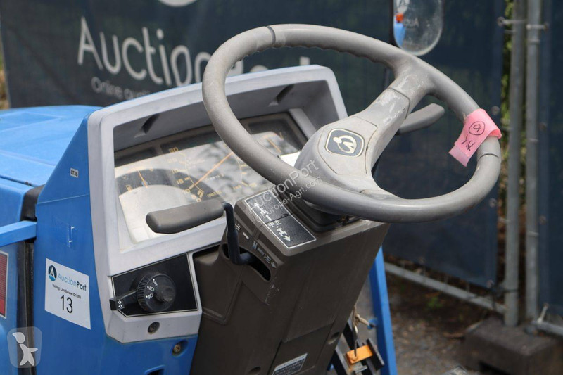 Tractor Iseki TK25