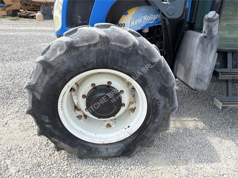 Tractor New Holland TL100A