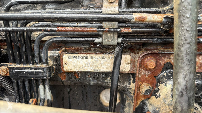 Lantbrukstraktor Massey Ferguson 8220 POWER...