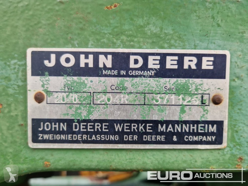 Lantbrukstraktor John Deere 2040