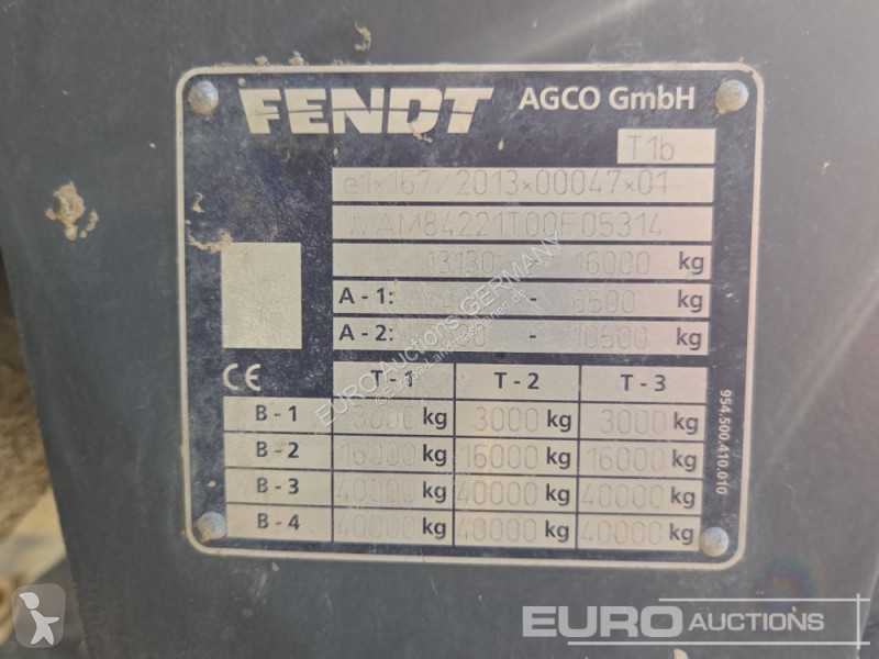 Lantbrukstraktor Fendt 828 VARIO