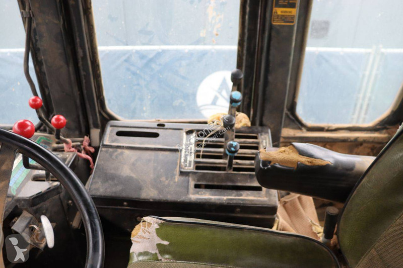 Zemědělský traktor  Bearcat PT225