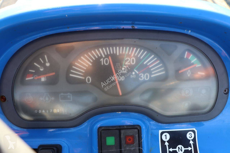 Zemědělský traktor New Holland TC40D