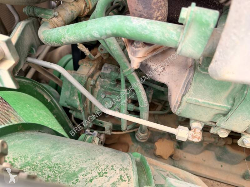 Lantbrukstraktor John Deere 7210R