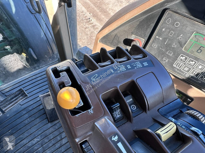 Lantbrukstraktor John Deere 8120 Powershift