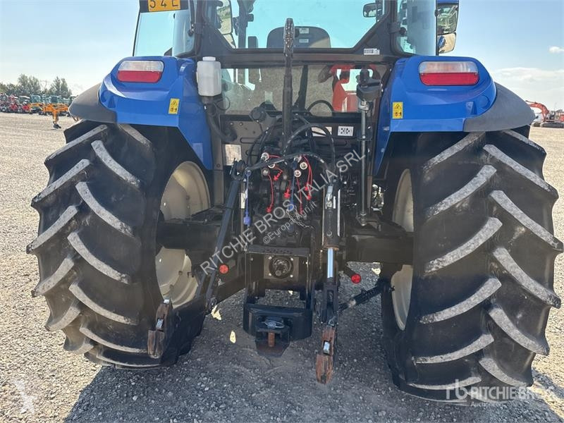 Tractor New Holland T5.95