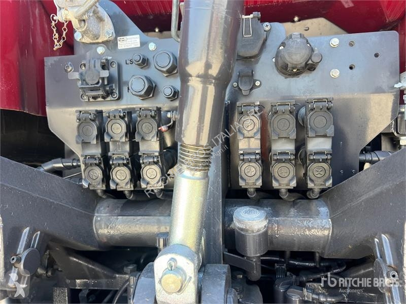 Tractor  X8.680 VT Drive