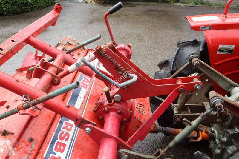 Lantbrukstraktor Yanmar 2TR20A