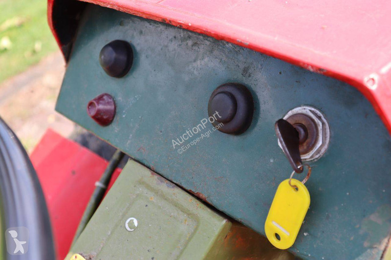 Tractor