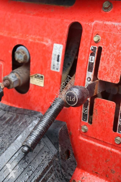 Сільськогосподарський трактор Yanmar...