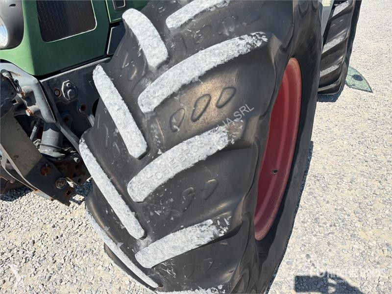 Сільськогосподарський трактор Fendt 716 Vario