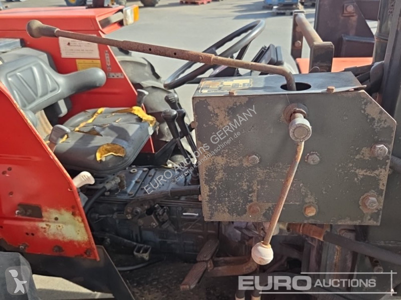 Ciągnik Massey Ferguson MF394-4H