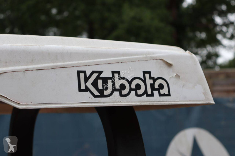 Kubota GT-5 tractor