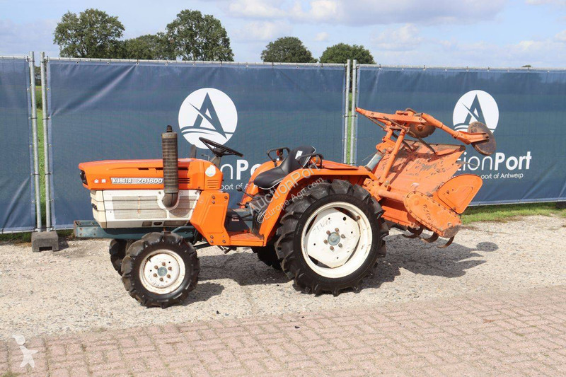 Tracteur agricole Kubota ZB1600