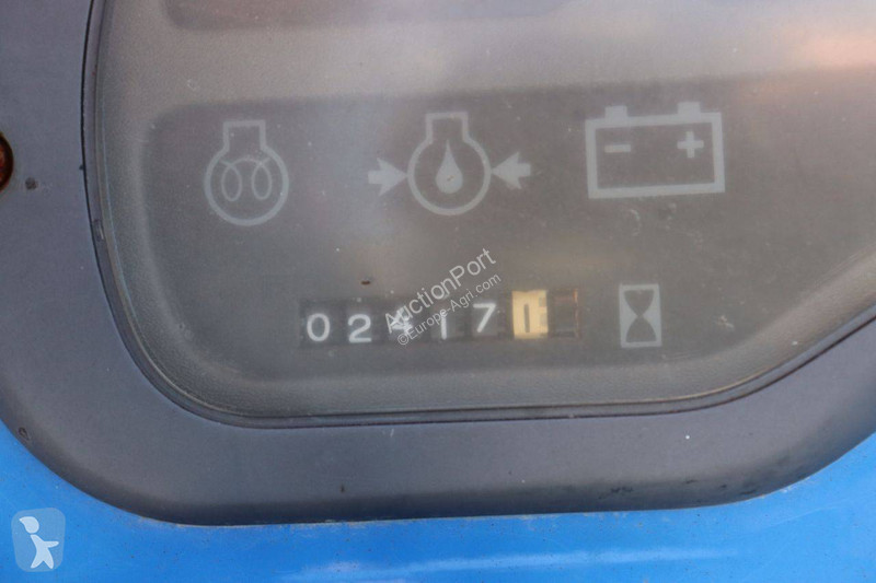 Zemědělský traktor New Holland TC40D
