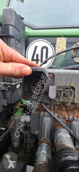 Lantbrukstraktor Fendt 822 Vario 833