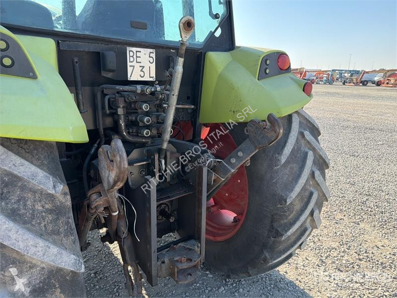 Tractor Claas Axos 340