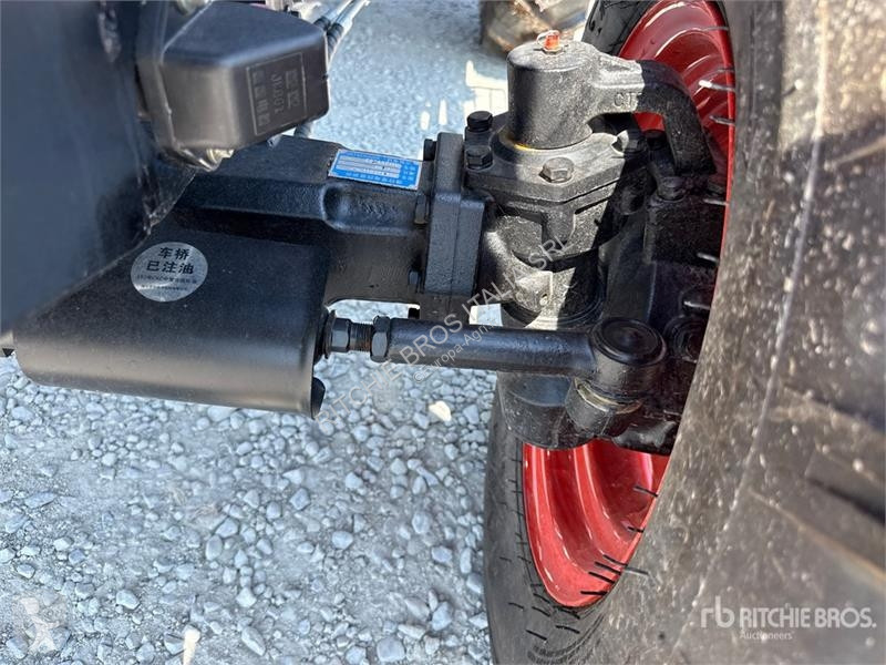 Сільськогосподарський трактор  TT604 4WD...